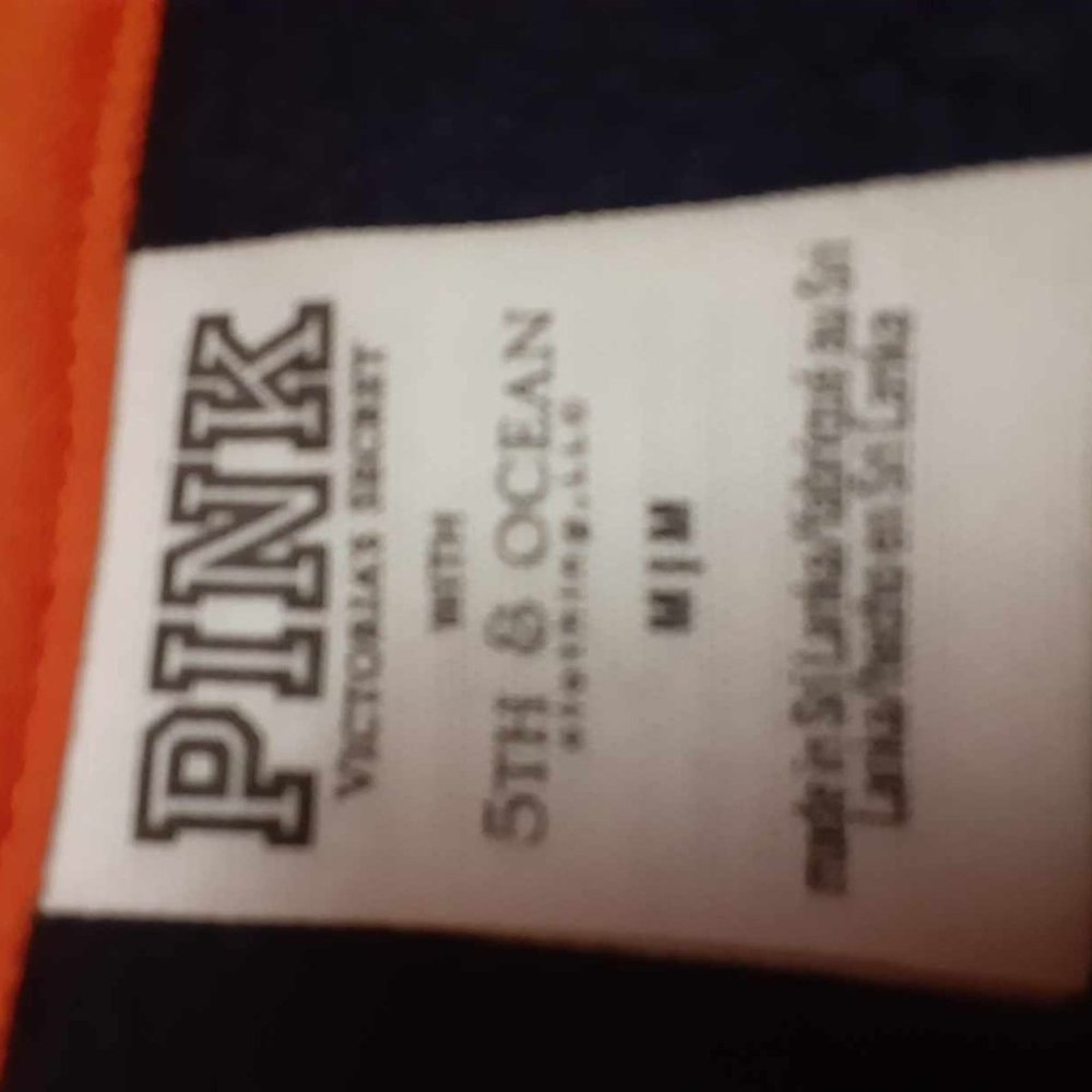Victoria's Secret PINK Illinois 1/4 Zip - Picture 5 of 5
